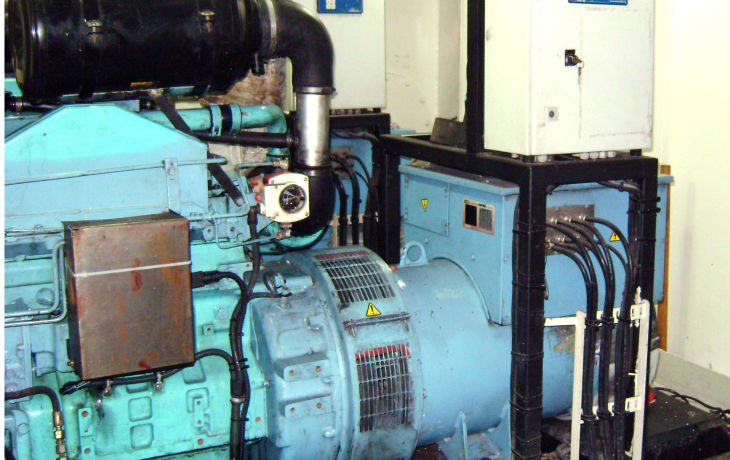 Groot onderhoud 2 Sisu 645DSBIG generatormotoren