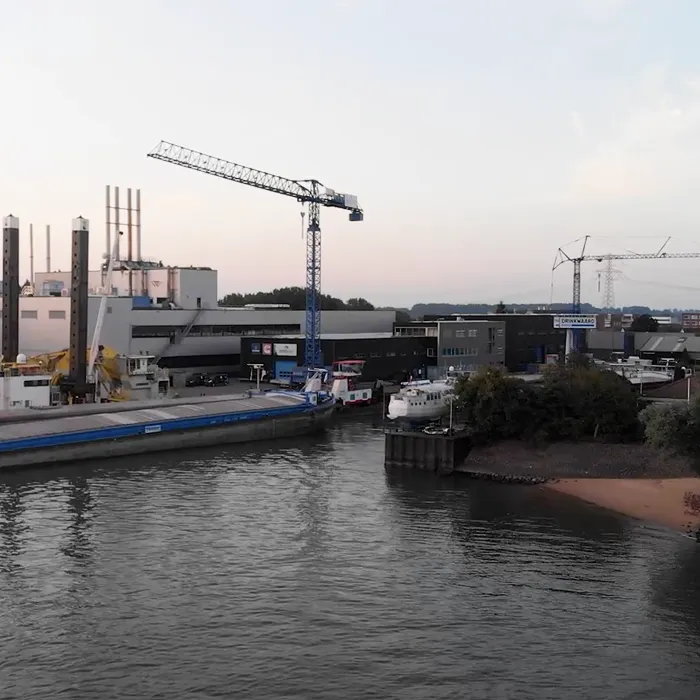 Teus Vlot Diesel en marine Sliedrecht Geschiedenis van Teus Vlot Diesel en Marine